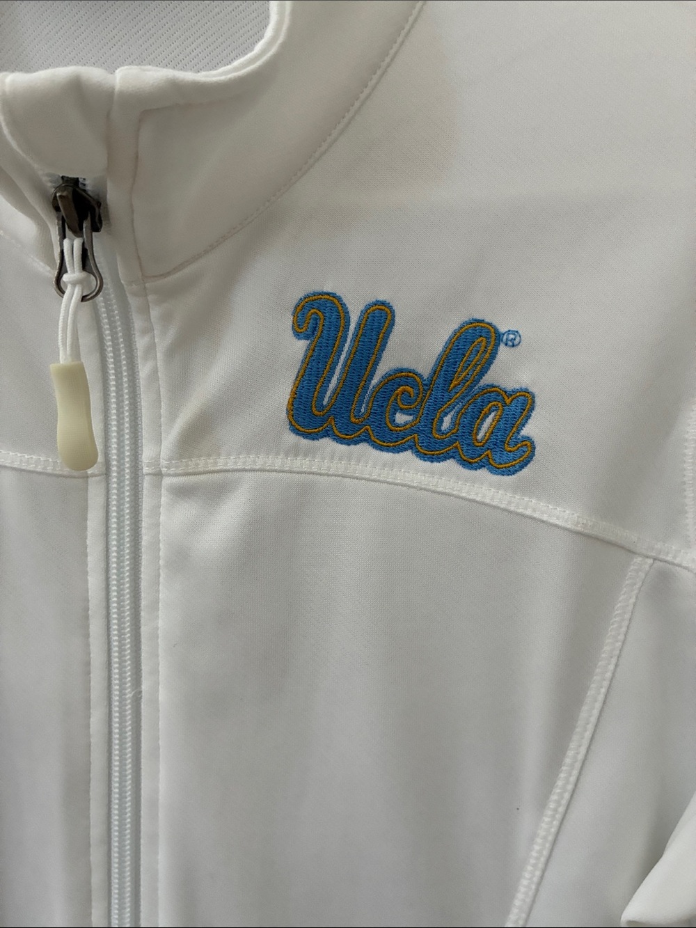 UCLA Women's White Full-Zip Athletic Jacket - Wide World size Medium, like new! - Picture 2 of 7
